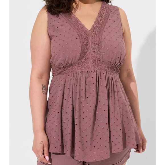 torrid Tops - TORRID Sisterhood Babydoll Sleeveless V Neck Eyelet Lace Womens Size 2 2X Rose